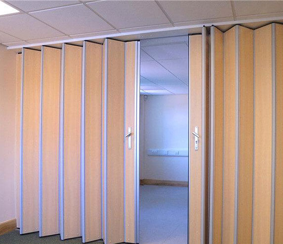 Customize Wardrobe Cabinet